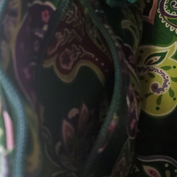 Vera Bradley Chelsea Green Small Handbag with Matching Tri Fold Wallet - Picture 5 of 11